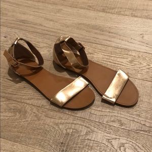 Breckelles Joy-43 Rose Gold Metallic Sandal